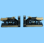 Figurines--M081779