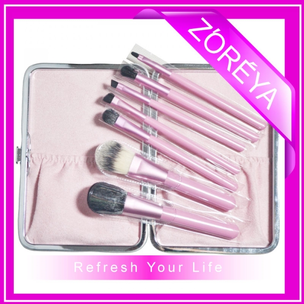 Make-Up Brush
