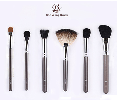 Make-Up Brush