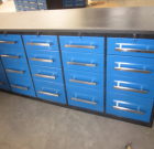 Tool cabinet