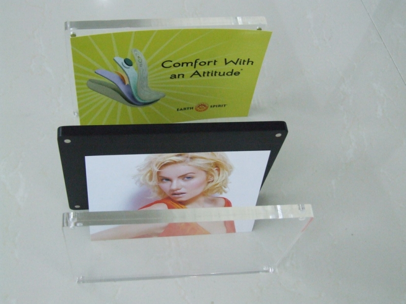 Acrylic photo frame